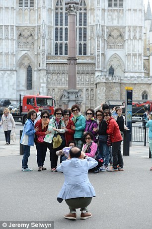 脫歐致英鎊貶值 赴英旅游升溫