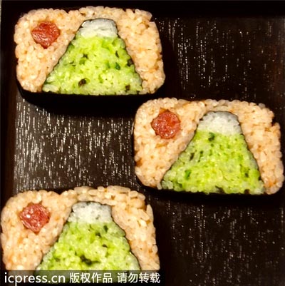 Tokyo chef makes art with sushi rolls